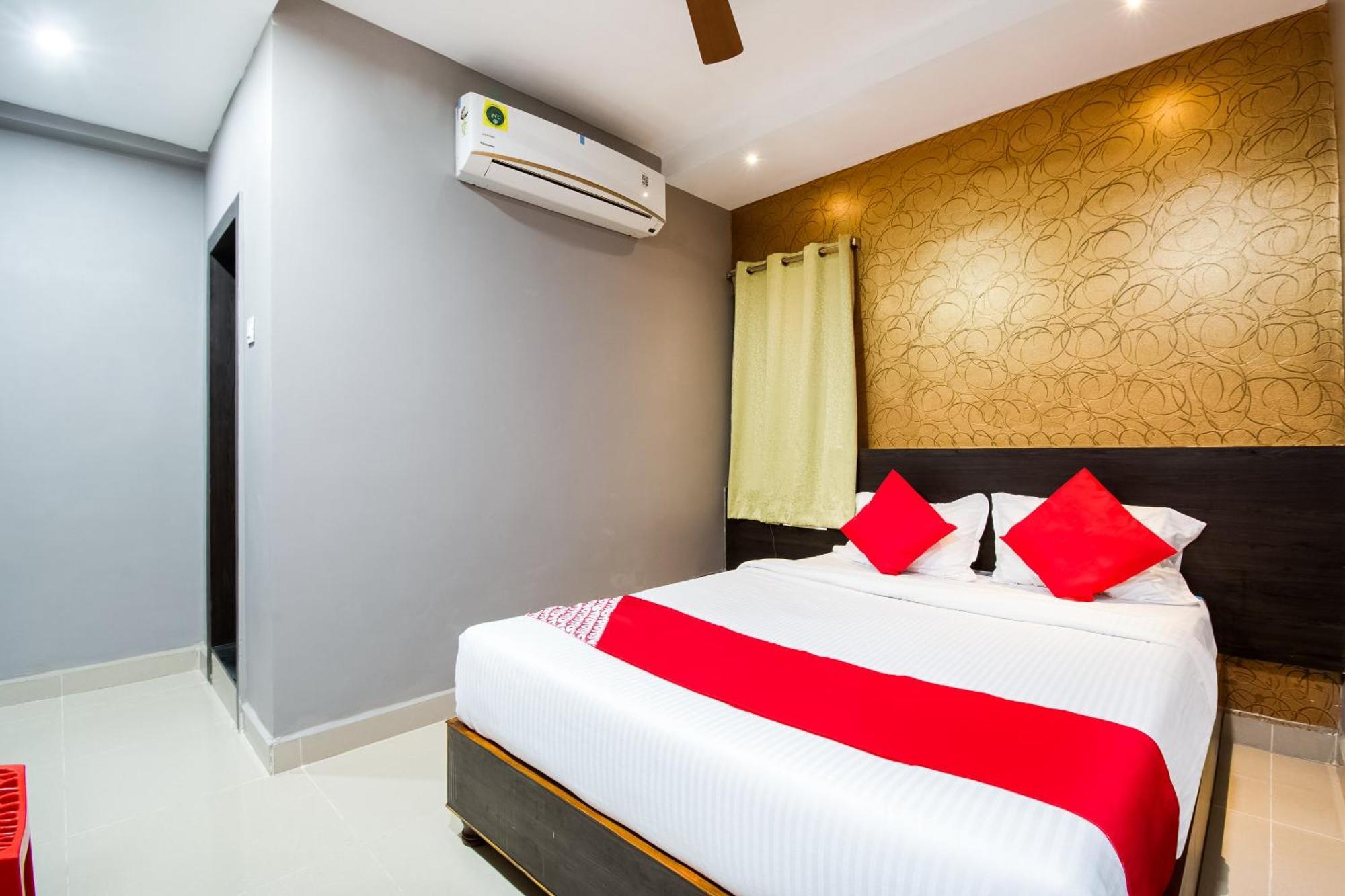 Hotel Cj Inn Vijayawada Bagian luar foto